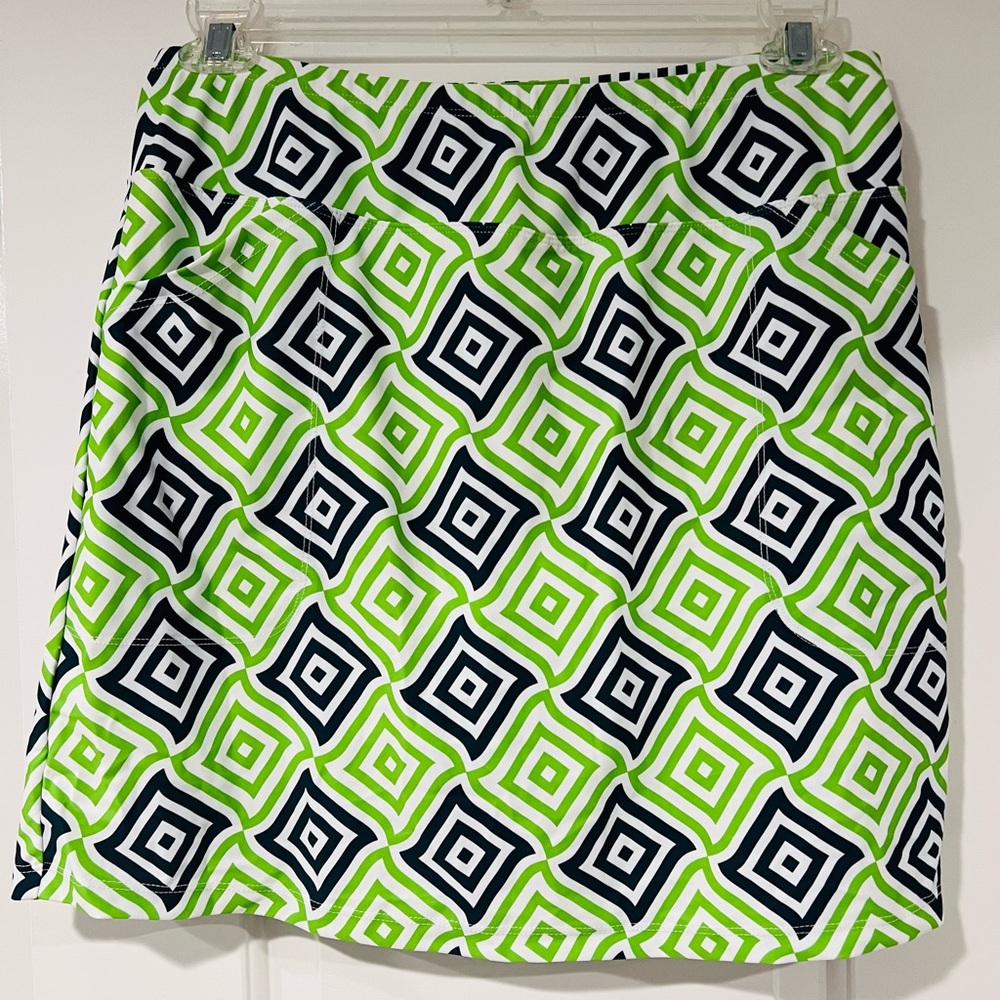 Women’s Skinz Lime Green & Navy Skort💚